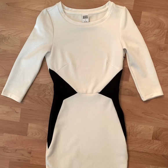 Vero Moda White and Black dress. Size 34 - Picture 1 of 6